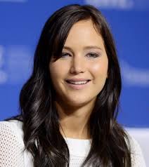 Jennifer Lawrence has bangs — see her new hairstyle