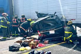The battle to get illegal truckers off our roads is one we can't afford to lose. I'm cracking down on the bad actors and restoring safety to our roadways. AMERICA FIRST 🇺🇸