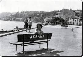 Arnavutkoy 70 Ler Agaclik Olan Yer Nahiye Denize Girilen Karakol Ve Camii Karsisi Istanbul Fotografcilar Resimler