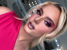 Alina Ibrahim's Instagram, Twitter & Facebook