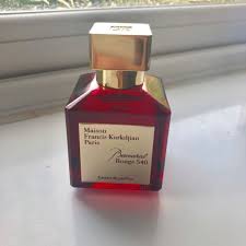 I was so excited to receive the extrait de parfum, and much to my dismay, i am not moved by it at all. Authentic Maison Francis Kurkdjian Paris Baccarat Rouge 540 Extrait De Perfume For Woman Shopee Singapore