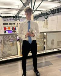 Hey everyone! My name's Drew Morey and i'm from Battle Creek, MI. I'm 100%  committed to MSU and I plan