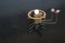 Solar System Orrery 3d Printed Maquette Systeme Solaire Idee Bricolage Imprimante 3d