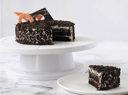 The rs anniversary cake was originally obtained as 15th anniversary cake by celebrating at the 15 year anniversary celebrations. Special Death By Chocolate Cake Half Kg Buy Special Death By Chocolate Cake Online Warmoven