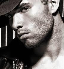 Steve Malone adlı kullanıcının faceman panosundaki Pin