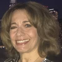 Gaby Hecht's Instagram, Twitter & Facebook