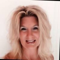 Robyn Garrett Email & Phone Number