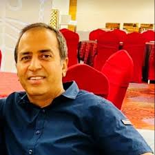 Designing the Now studio was a continuation of the situation we explored  for 8 weeks during Design Methods, and now we turned our focus towards  designing a solution that seamlessly blends into