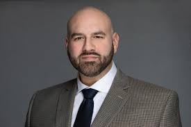 Dana Prill's Instagram, Twitter & Facebook