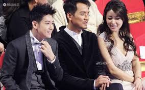 Jun 22, 2021 · cuối tuần qua, khải lâm đăng trên trang cá nhân ảnh gia đình bốn người, chúng mừng trịnh gia dĩnh nhân ngày của cha (20/6). Pháº£n á»©ng Cá»§a Lam Tam NhÆ° Va Angela Baby Khi Cháº¡m Máº·t Tinh CÅ© 2sao