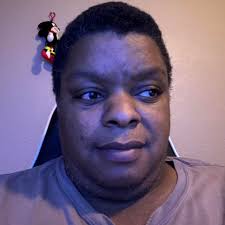 Why should Sally come back? She isn't in any games or modern shows. Plus I  hate Sonally.