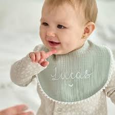 Personalisierte Babylätzchen, benutzerdefinierte Name Babylätzchen,  individuelles Babygeschenk, Monogrammed Baby Lätzchen, Baby-Duschegeschenk,  Baby Geschenk, Baby Lätzchen,