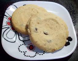 And there are a lot of ways to cut, bake, shape it. Chocolate Chip Shortbread Cookies Delightfully Gluten Free