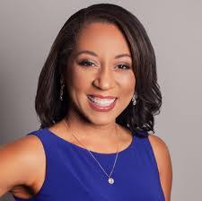 Stephanie Clairmont's Instagram, Twitter & Facebook