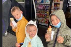 На своей странице в instagram жена пятова и мать четверых детей обнародовала свою фотографию в черном бикини и оранжевой рубашке. Tri Igroka Shahtera Otpravilis V Otpusk Za Dva Tura Do Konca Upl Isport Ua