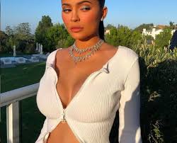 Reality television series keeping up with the kardashians. Why Fans Are Mad About Kylie Jenner S Car Instagram
