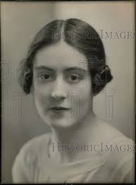 Press Photo Barbara Bingley