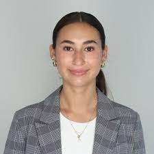 Yesterday I presented my research from last summer at USD! Go women's  health 🙆‍♀️ Thank you University of Hawai'i Cancer Center for this  opportunity 🌺