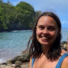 Lydia Walton (@LydiaNWalton)