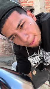 Me gusta mucho escribir con mi guiro #cumbia #pormientras #verdementa #guiro