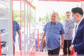 Permohonan boleh dibuat secara online di portal rasmi yayasan sultan ibrahim. Johor Sultan S Foundation To Provide Glasses To 2 500 Needy Students In Collaboration With Optical Company The Star