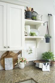 Spring Kitchen Decor Easy Ways To Beautify Your Kitchen For Spring Spring Kitchen Decor Home Decor Spring Home Decor