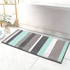 Tappetti dal design italiano per arredare con stile il vostro bagno e renderlo ancora più confortevole grazie ai tappeti morbidi su cui appoggiare i piedi. 11 Migliori Tappeti Per Bagno Di Maggio 2021 Con Recensioni