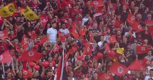 C'est donc la première fois depuis 4 ans que castres, champion de france en titre, ne se qualifie pas pour les phases finales…pour les barrages, montpellier ira jouer à lyon tandis que le racing 92 recevra la rochelle. Rugby Vers Un Retour Des Spectateurs Avant Les Phases Finales Du Top 14 Le Rugbynistere