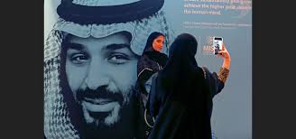 يعود احتجاز الأمير سلمان بن عبد العزيز ووالده إلى شهر كانون الثاني/ يناير 2018 في إطار حملة اعتقالات طالت أفراد في العائلة المالكة بإشراف ولي العهد الأمير محمد بن سلمان كمؤشر. Ù…Ø­Ù…Ø¯ Ø¨Ù† Ø³Ù„Ù…Ø§Ù†
