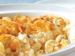 Classic And Easy To Prepare Macaroni And Cheese Topped With Crunchy Corn Flakes For A Special Fun Touch Creamy Macaroni And Cheese Macaroni Cheese Recipes