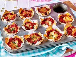 Mini Lasagne In Der Muffinform Rezept Lecker Rezept Mini Lasagne Rezepte Muffinform Rezepte