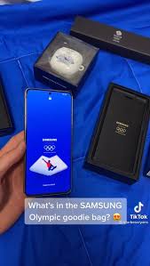 We would like to show you a description here but the site won't allow us. ì„ ìˆ˜ 1ë§Œ7000ëª…ì— ë¿Œë ¸ë‹¤ ì‚¼ì„±ì „ìž ê¹œì§ ì„ ë¬¼ ì˜ ì •ì²´ ì¤'ì•™ì¼ë³´