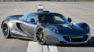 Today the hennessey venom gt promises to set a new standard of power to weight ratio in the rarified air of today's supercar market. the venom gt will have a production curb weight of less than 2,400 lbs (1,071 kilos) aided by its lightweight carbon fiber bodywork and carbon fiber wheels. Hennessey Venom Gt 1261 Hp Specs Performance