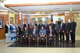 25, persiaran perdana, presint 4, pusat pentadbiran kerajaan persekutuan, 62574 putrajaya. Galeri Lawatan Timbalan Menteri Sumber Manusia Ke Jtm Portal Rasmi Jabatan Tenaga Manusia Jtm