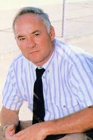 Bruce Hutton's Instagram, Twitter & Facebook