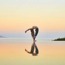 Our Favorite Beach Sunrise Yoga Snaps Sunrise Yoga Yoga Inspo Yoga Photography