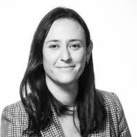 Leticia Pla's Instagram, Twitter & Facebook