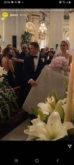 El canelo solicitó específicamente una limpieza impecable del lugar, para que luciera lo mejor posible para los otro tema muy polémico sobre la boda de el canelo es la lista de invitados, entre los. Ir84j1kkxge M