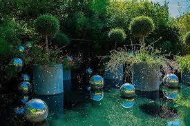 All the landscape installations evolve during the 6 months they are on display, as the rules state that the garden must be at its most. Festival International Des Jardins 2020 Travel Top 6