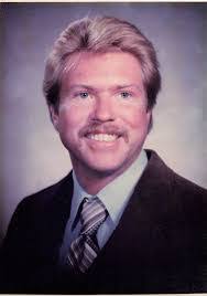 Aaron Bohr's Instagram, Twitter & Facebook