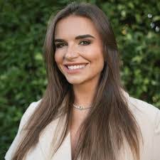 Christine Choe's Instagram, Twitter & Facebook