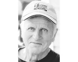 Lester Hollenbeck Obituary (2015)