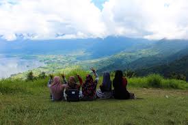 Sebagian besar tempat wisata di padang berikut ini menerapkan protokol new normal lho. Travelog Ke Padang Indonesia Part 3 Tempat Menarik Twentyfour