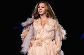 See more of diana bastidas on facebook. Videos Beyonce Neue Sportkollektion Myfanbase