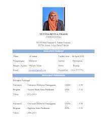 Memilih font yang kemas dan terang. Contoh Resume Bergambar Untuk Spa Bro Contohx
