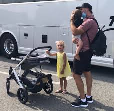 Boston bruins star david krejci on game winning goal against carolina hurricanes. Nhl Wives And Girlfriends Elina David And Everett Krejci Source