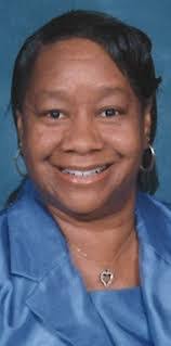 Kim Burge's Instagram, Twitter & Facebook