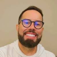 80+ "Doug Luna" profiles