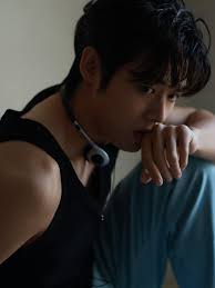 Manuel Buenafe's Instagram, Twitter & Facebook