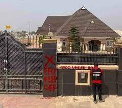 Get bola tinubu's contact information, age, background check, white pages, email, criminal records, photos, relatives & social networks. Bola Tinubu S House Table Of Contents Political Career Of Bola Ahmed Tinubu Tinubu S Net Worth And Properties Related Posts 16
